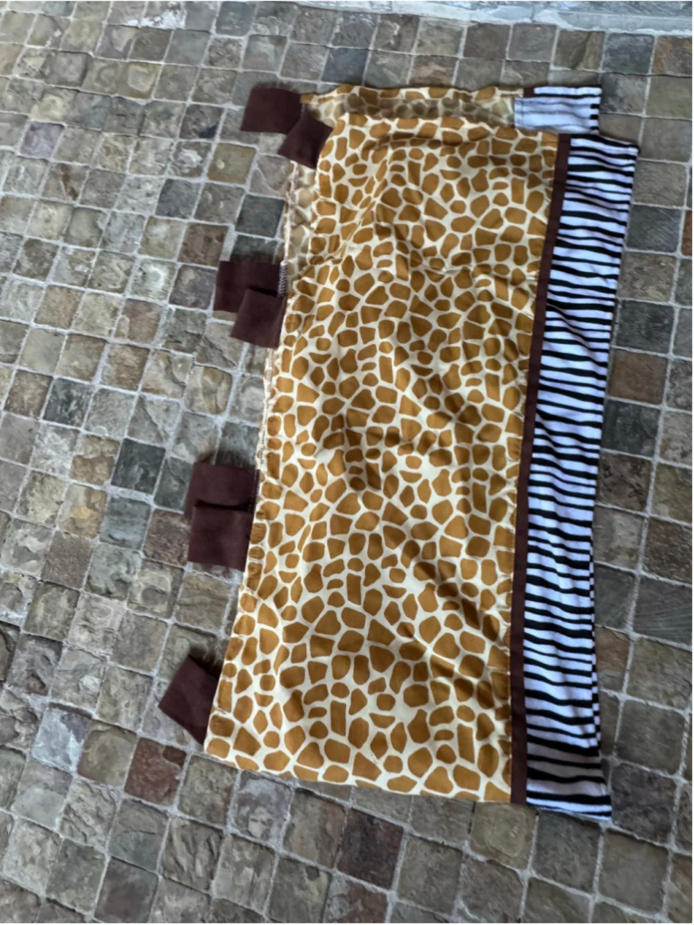 Unisex Lambs & Ivy Jungle animal crib quilt, sheet, curtain and decor